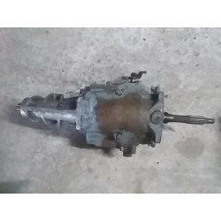 Boîte 4 vitesses Rekord B cylindres, levier au volant.