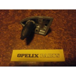 éclairage plaque : socle gauche