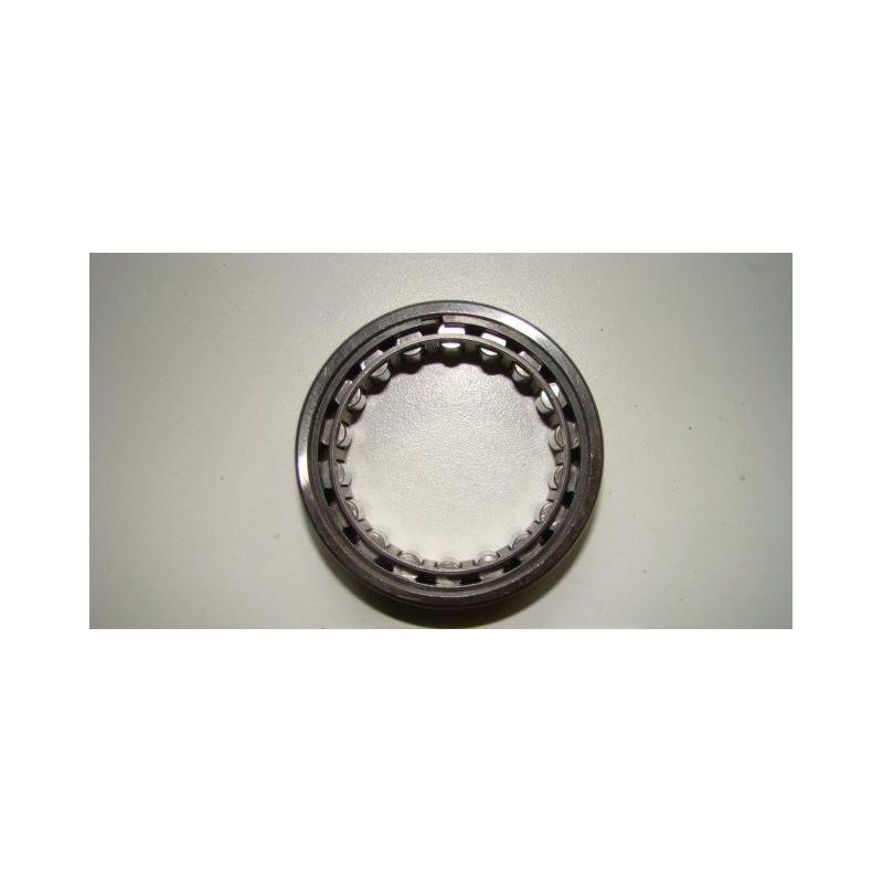 roulement demi arbre pont CIH