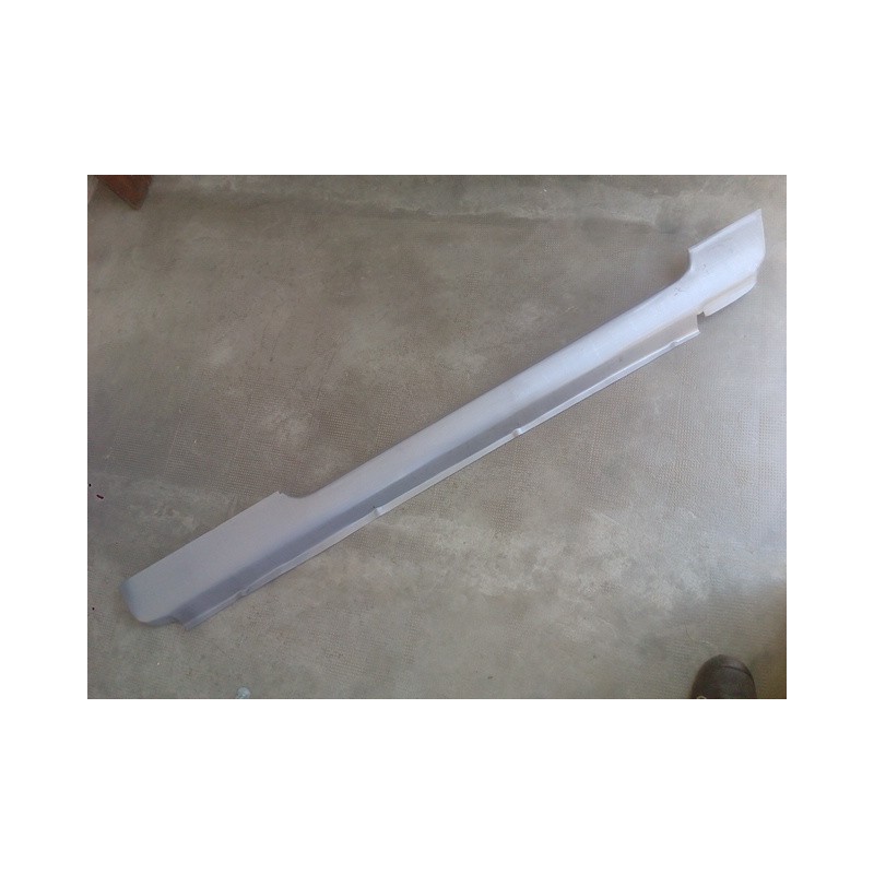 Tôle bas de caisse droit