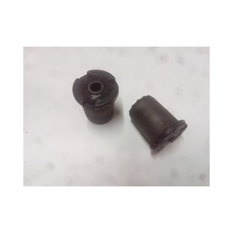 Silentbloc triangle inférieur 